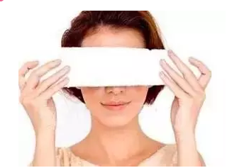 看過來！這些人需要定期做眼底檢查
