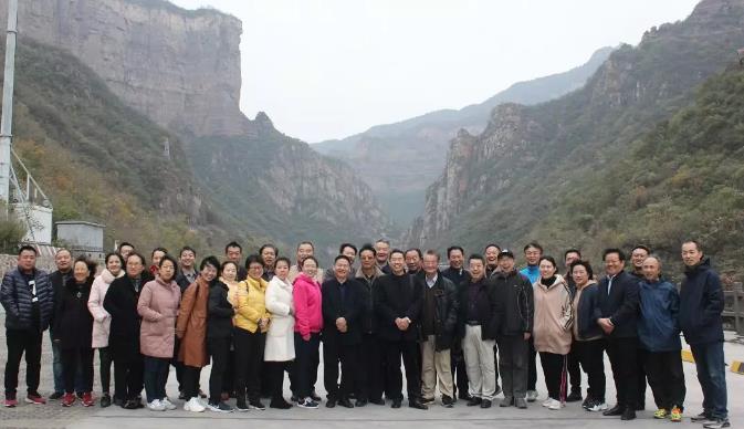 鄭州普瑞眼科醫(yī)院2019年豫北地區(qū)學(xué)術(shù)交流會(huì)圓滿落幕！